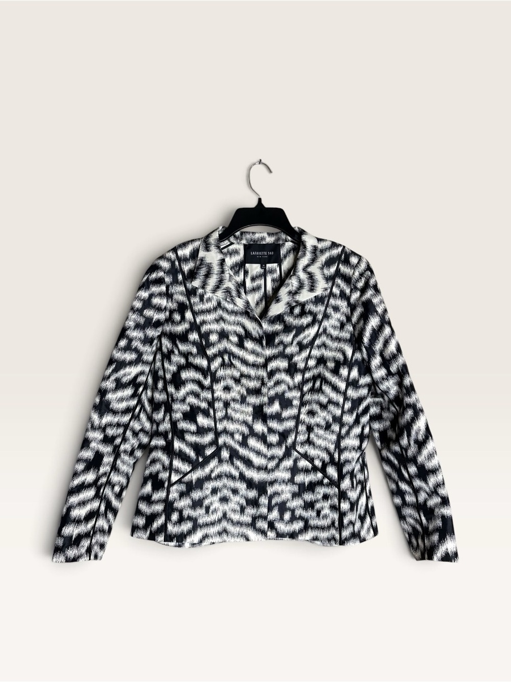 Lafayette 148 New York Size 10 Black Ivory Abstract Print Jacket Blazer